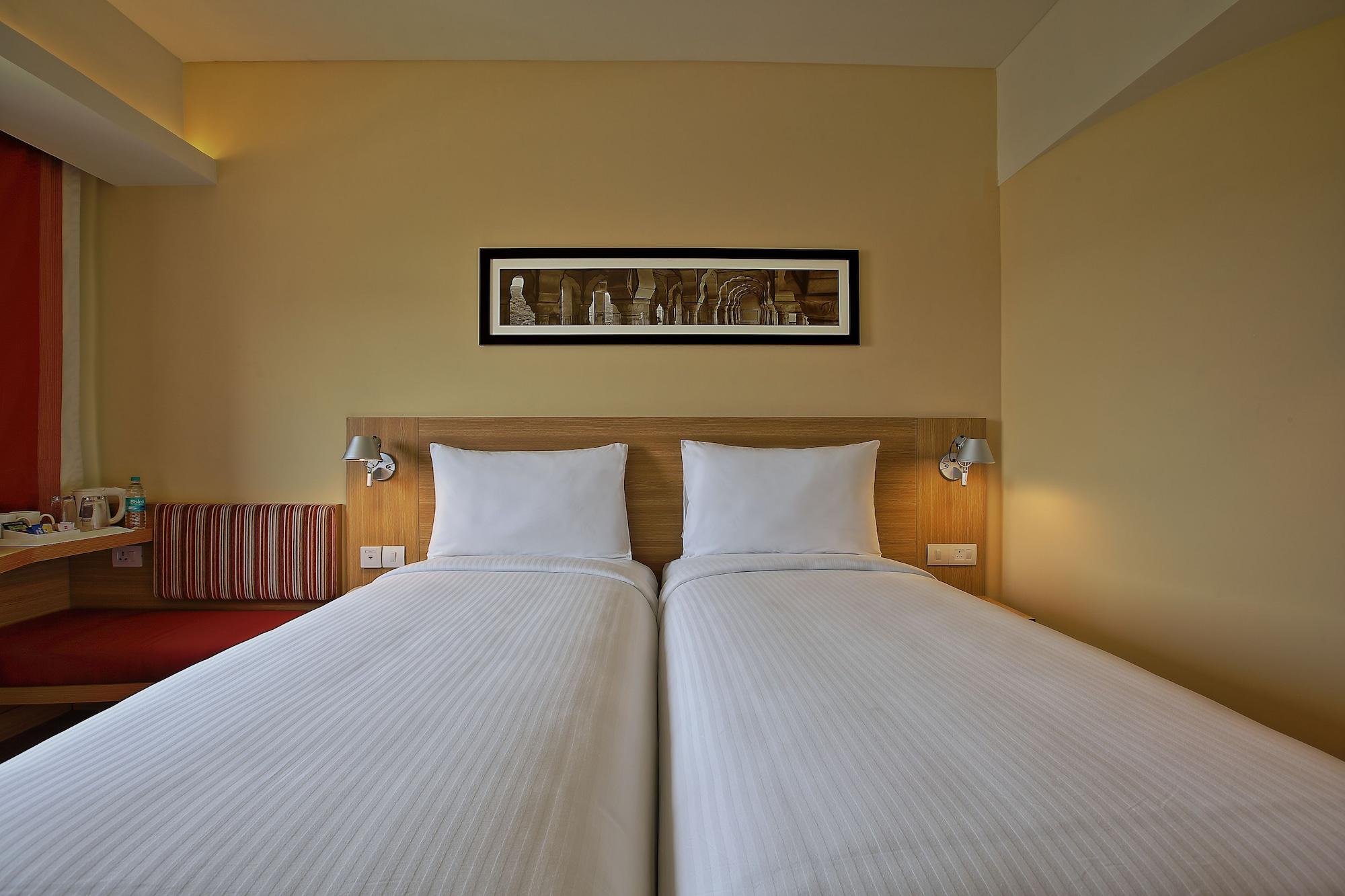 Hotel Ibis Bengaluru Outer Ring Road Extérieur photo
