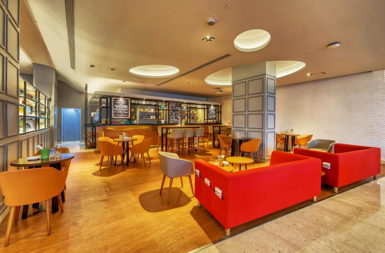 Hotel Ibis Bengaluru Outer Ring Road Extérieur photo