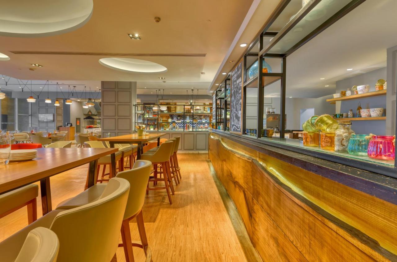 Hotel Ibis Bengaluru Outer Ring Road Extérieur photo