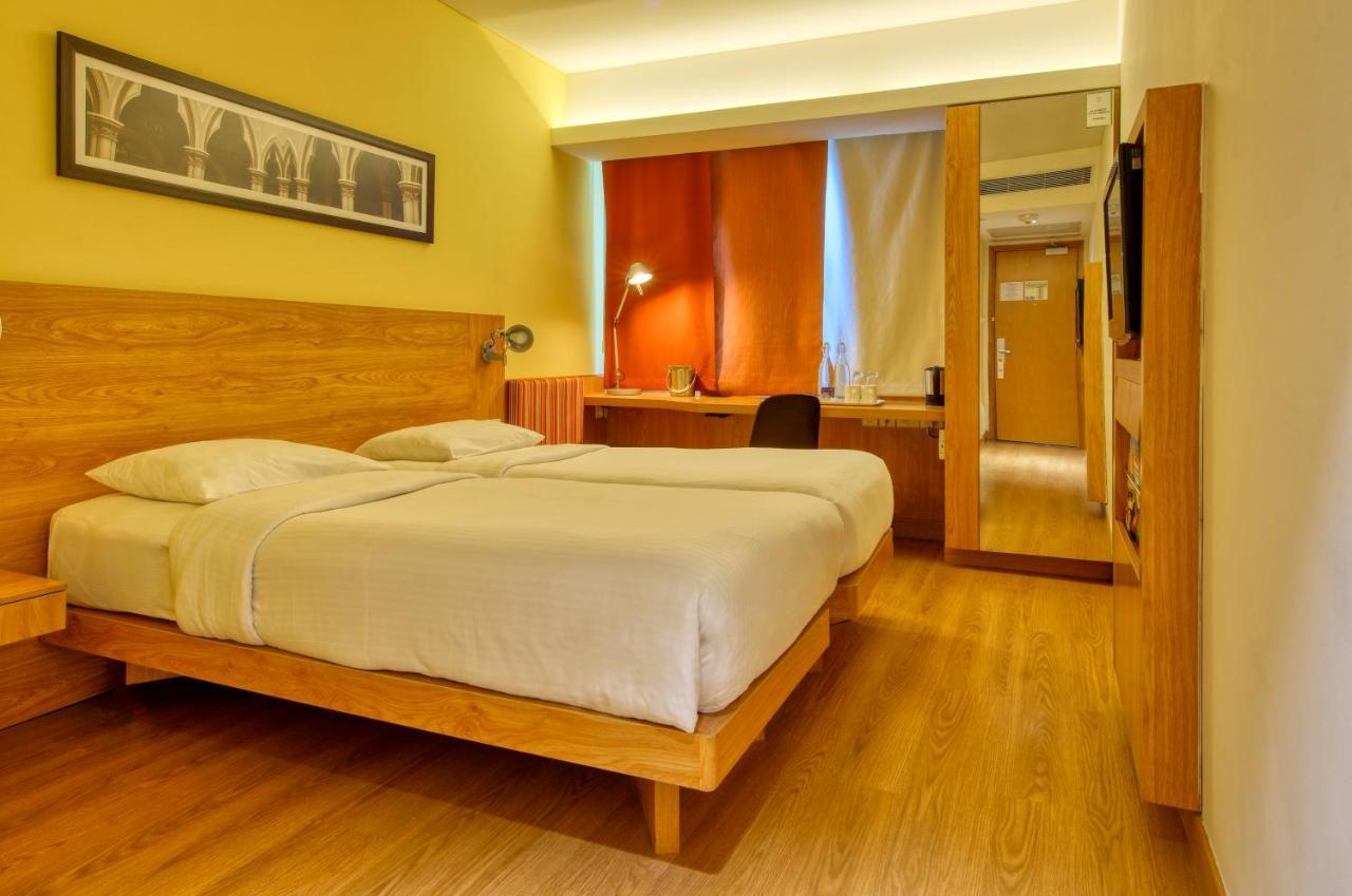 Hotel Ibis Bengaluru Outer Ring Road Extérieur photo
