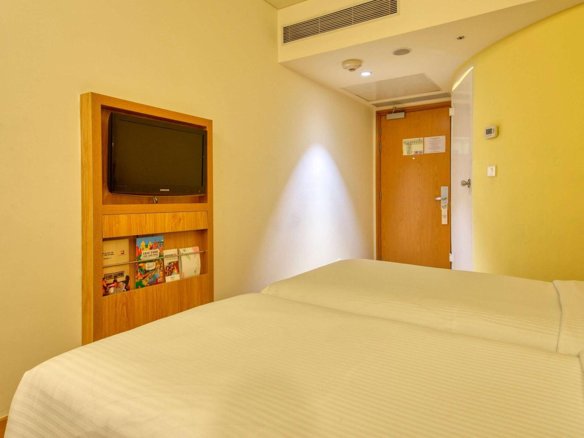 Hotel Ibis Bengaluru Outer Ring Road Extérieur photo